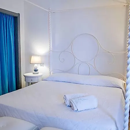 Hotel Cutimare - Aeolian Charme 4*