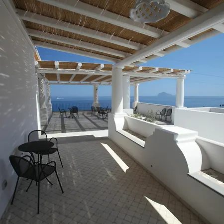 Hotel Cutimare - Aeolian Charme Acquacalda