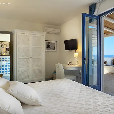 Hotel Cutimare - Aeolian Charme