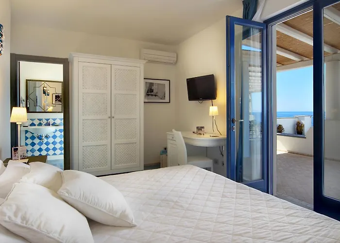Hotell Cutimare - Aeolian Charme